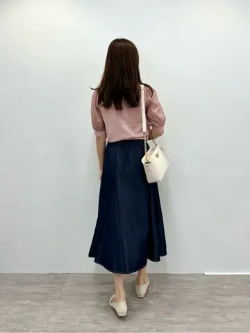 ANY SIS みぃ コーディネート画像