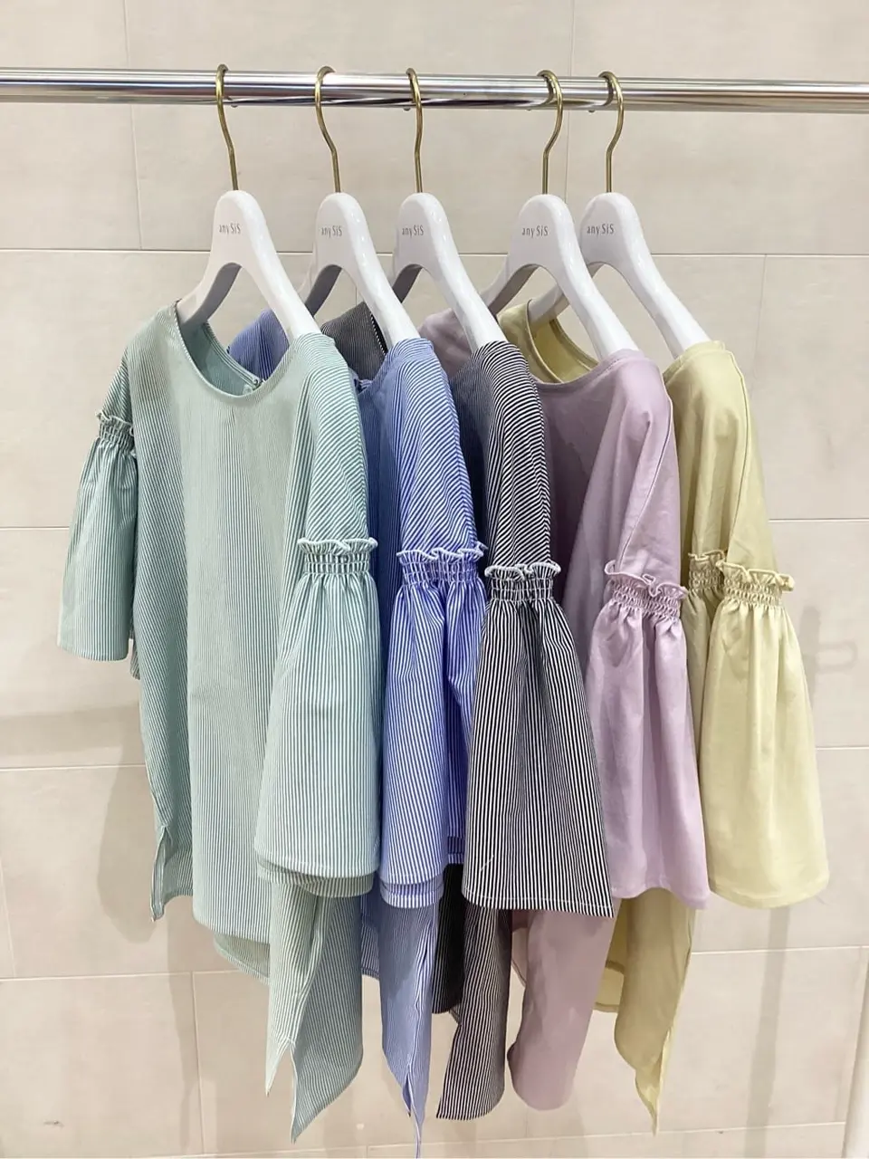 ANY SIS 今仲 コーディネート画像