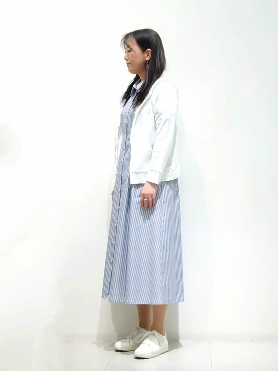 ANY SIS スタッフ コーディネート画像