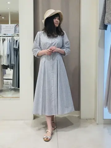 ANY SIS 川根　彩 コーディネート画像