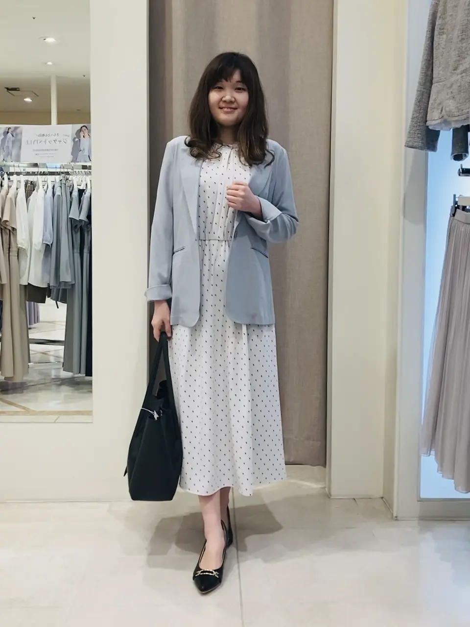 ANY SIS 川根　彩 コーディネート画像