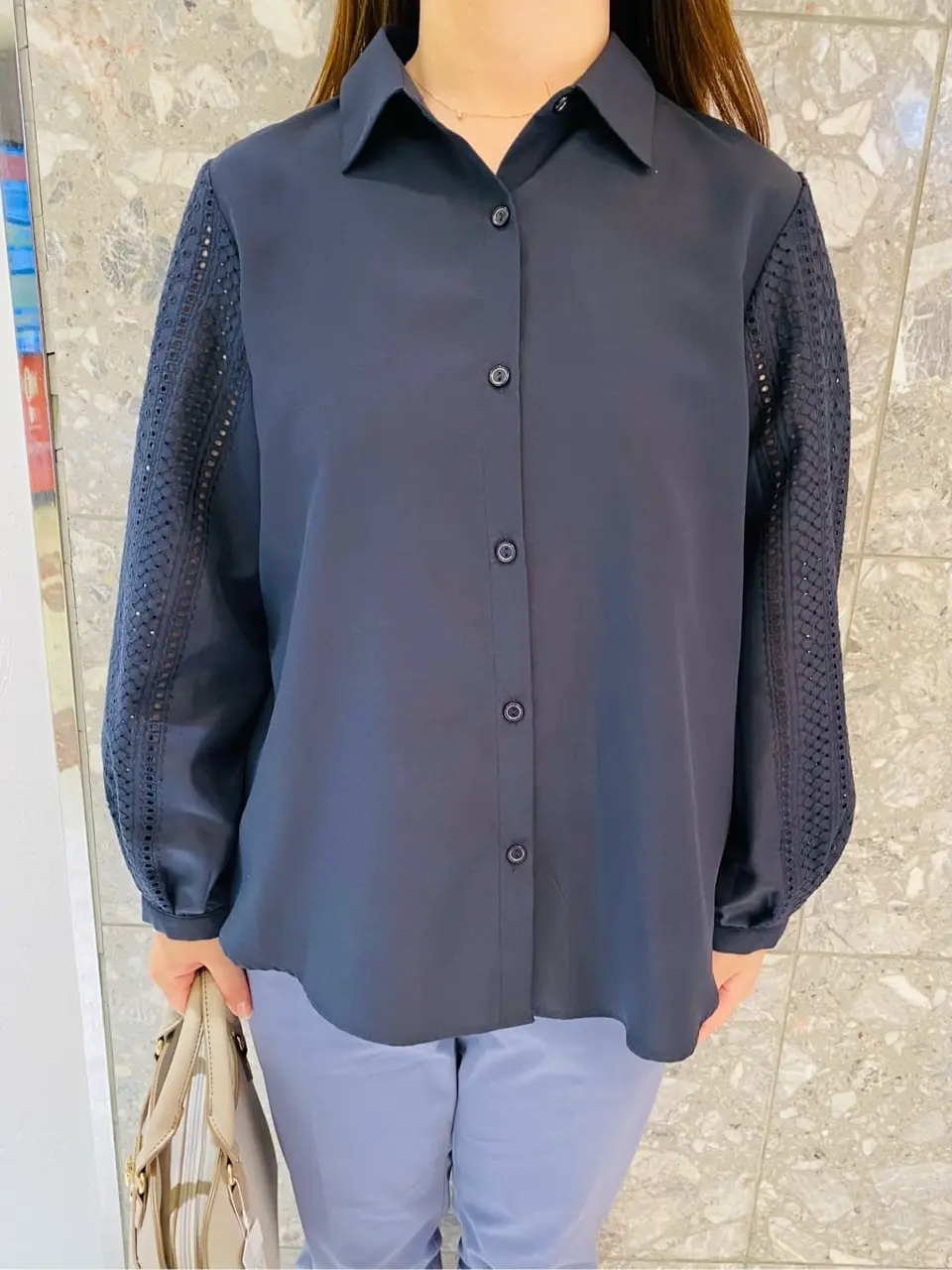 ANY SIS スタッフ コーディネート画像