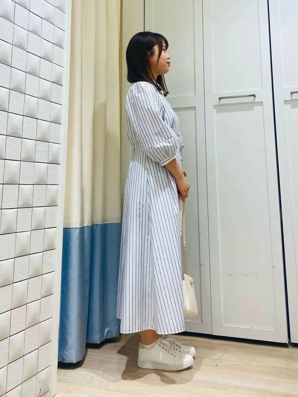 ANY SIS スタッフ コーディネート画像