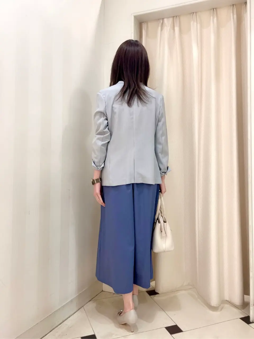 ANY SIS 金井 コーディネート画像