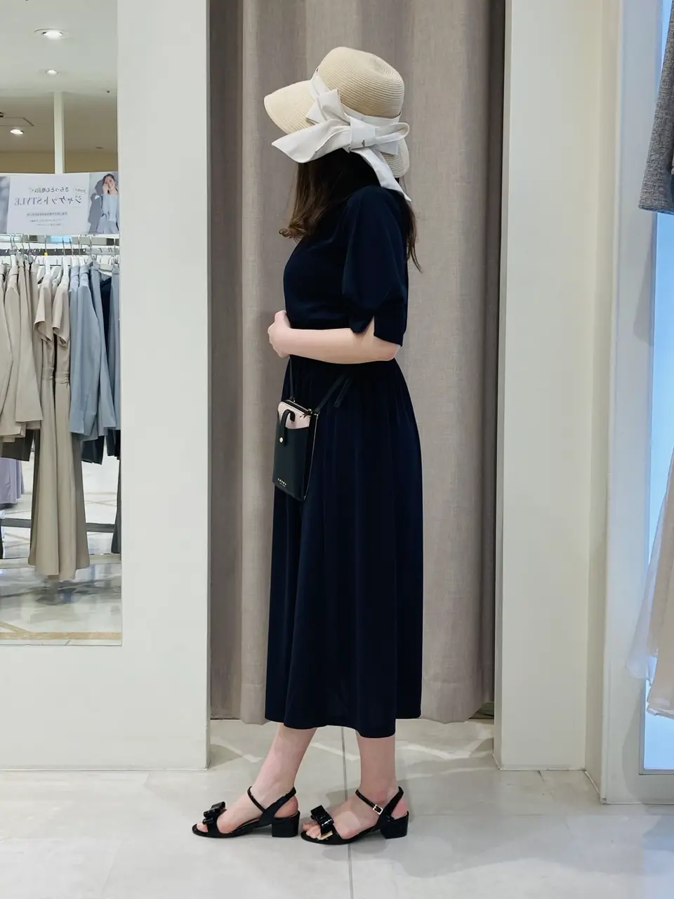 ANY SIS 川根　彩 コーディネート画像