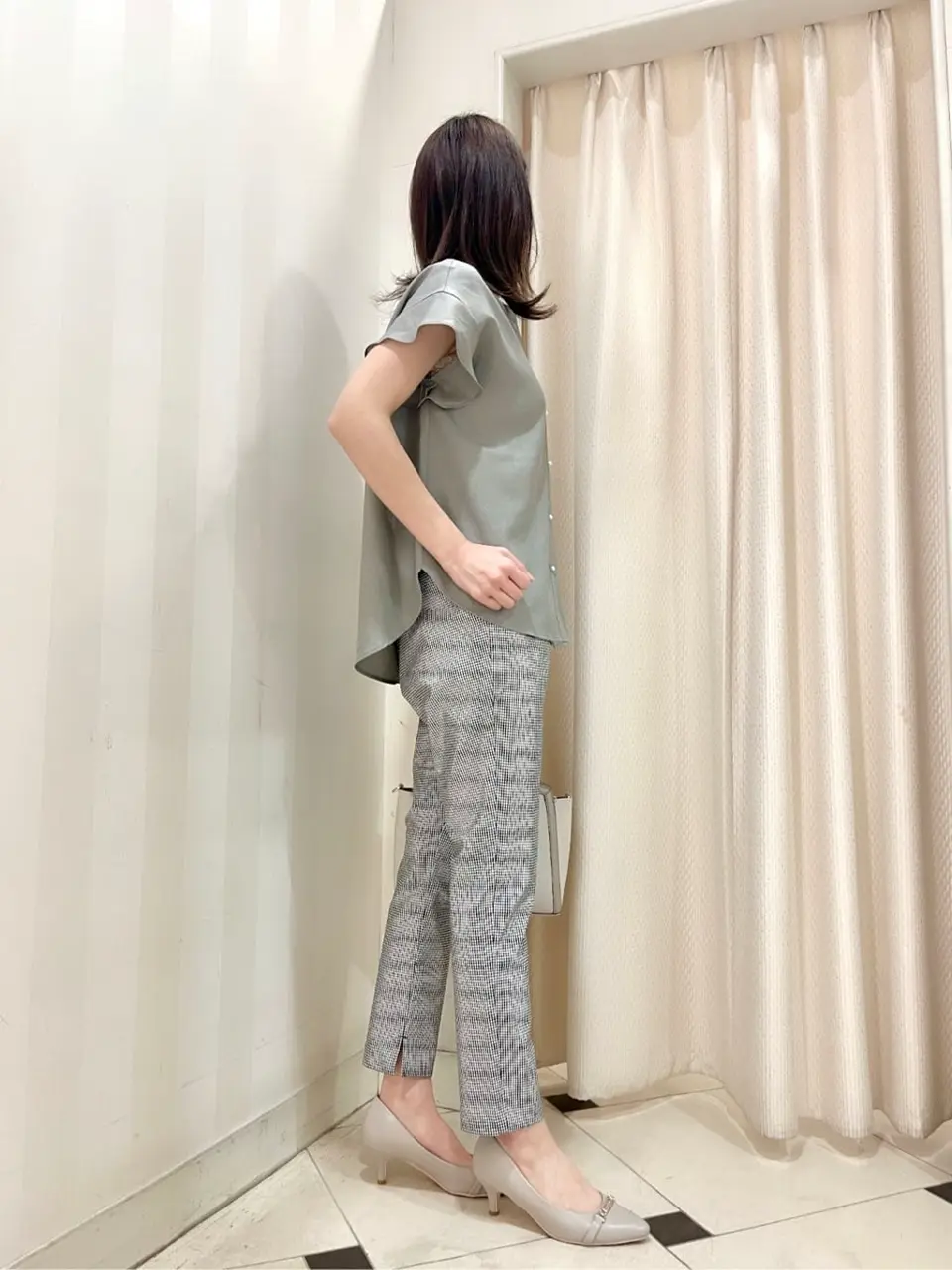 ANY SIS 金井 コーディネート画像