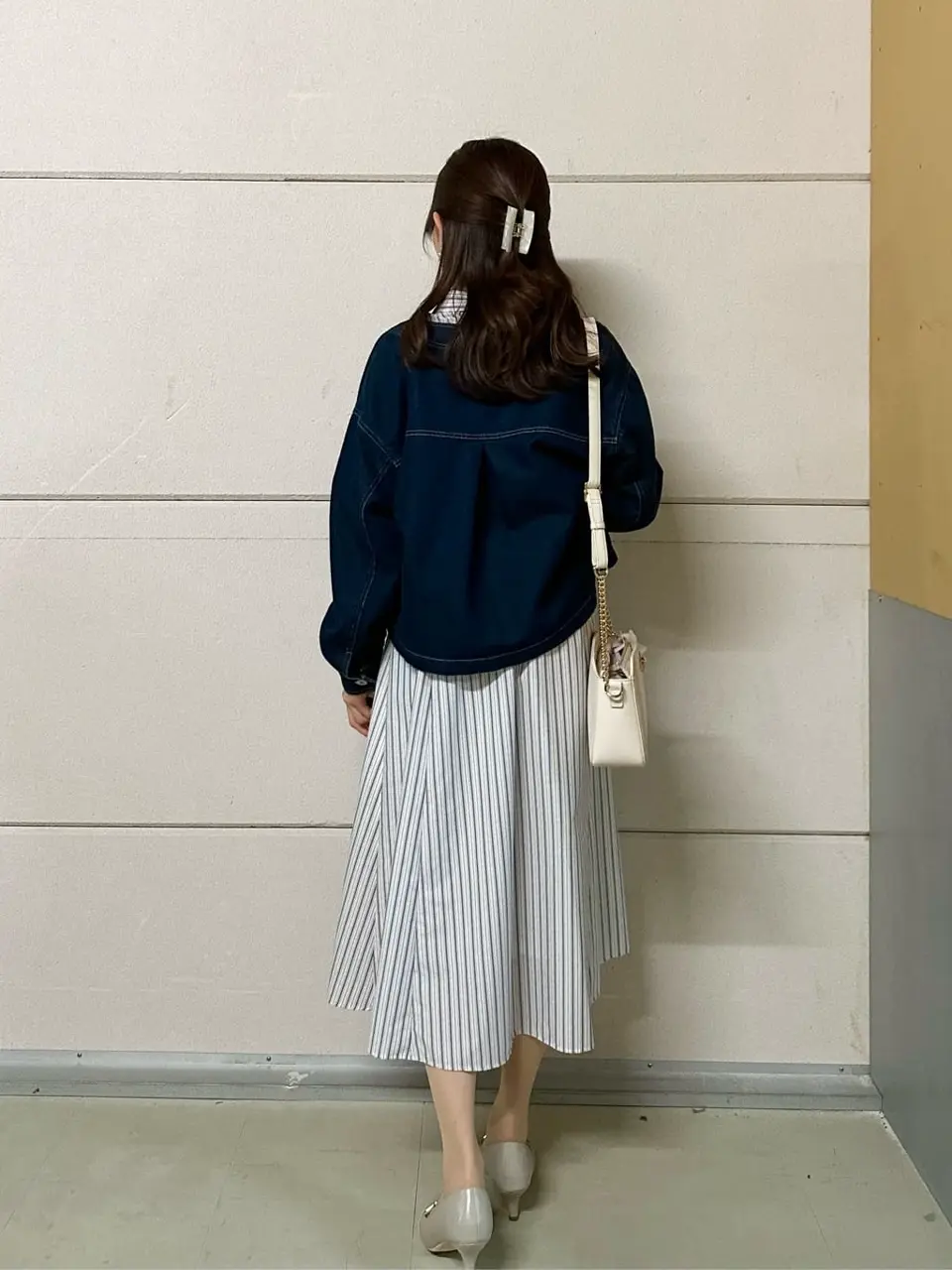 ANY SIS みぃ コーディネート画像