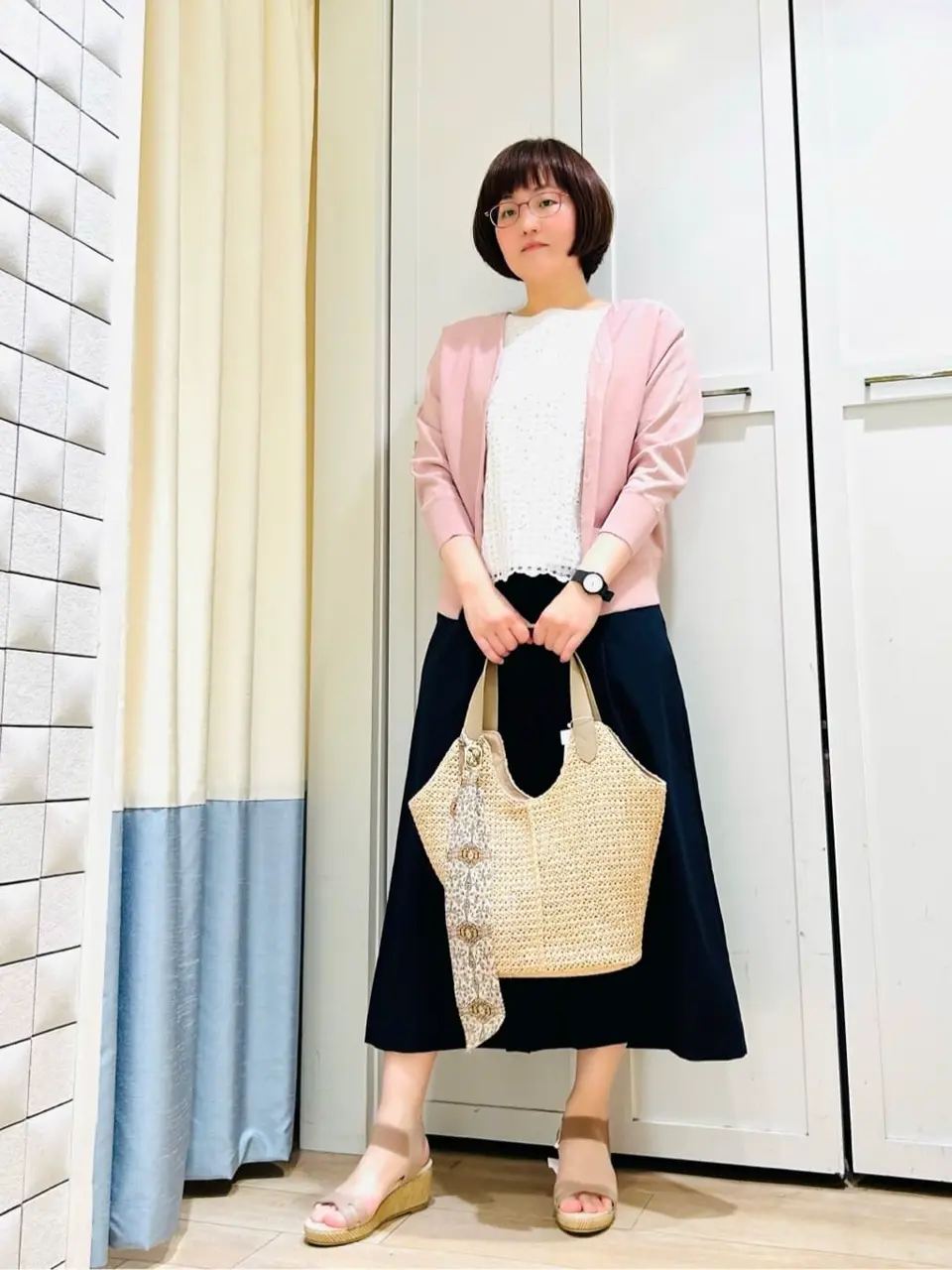 ANY SIS スタッフ コーディネート画像