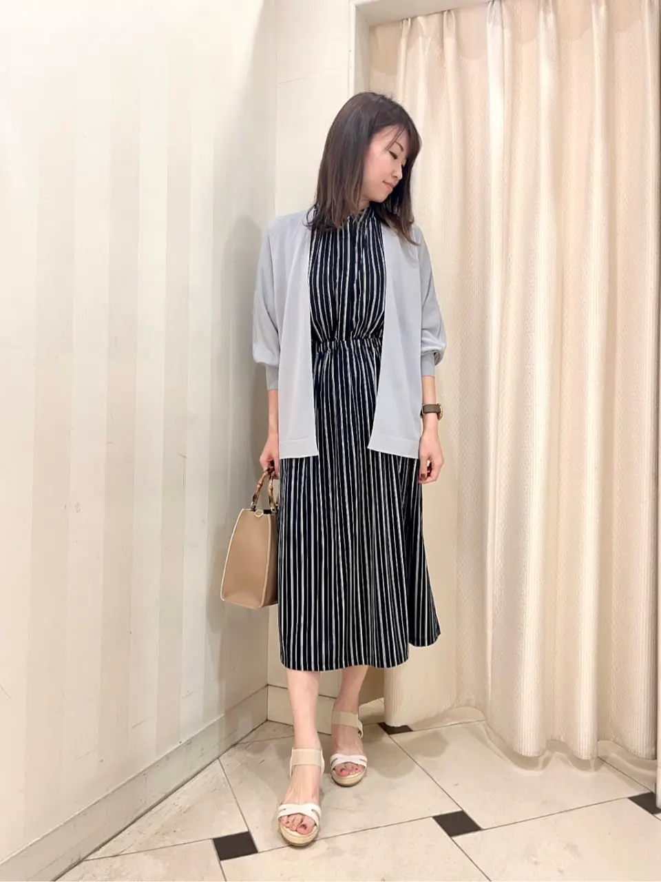 ANY SIS 金井 コーディネート画像