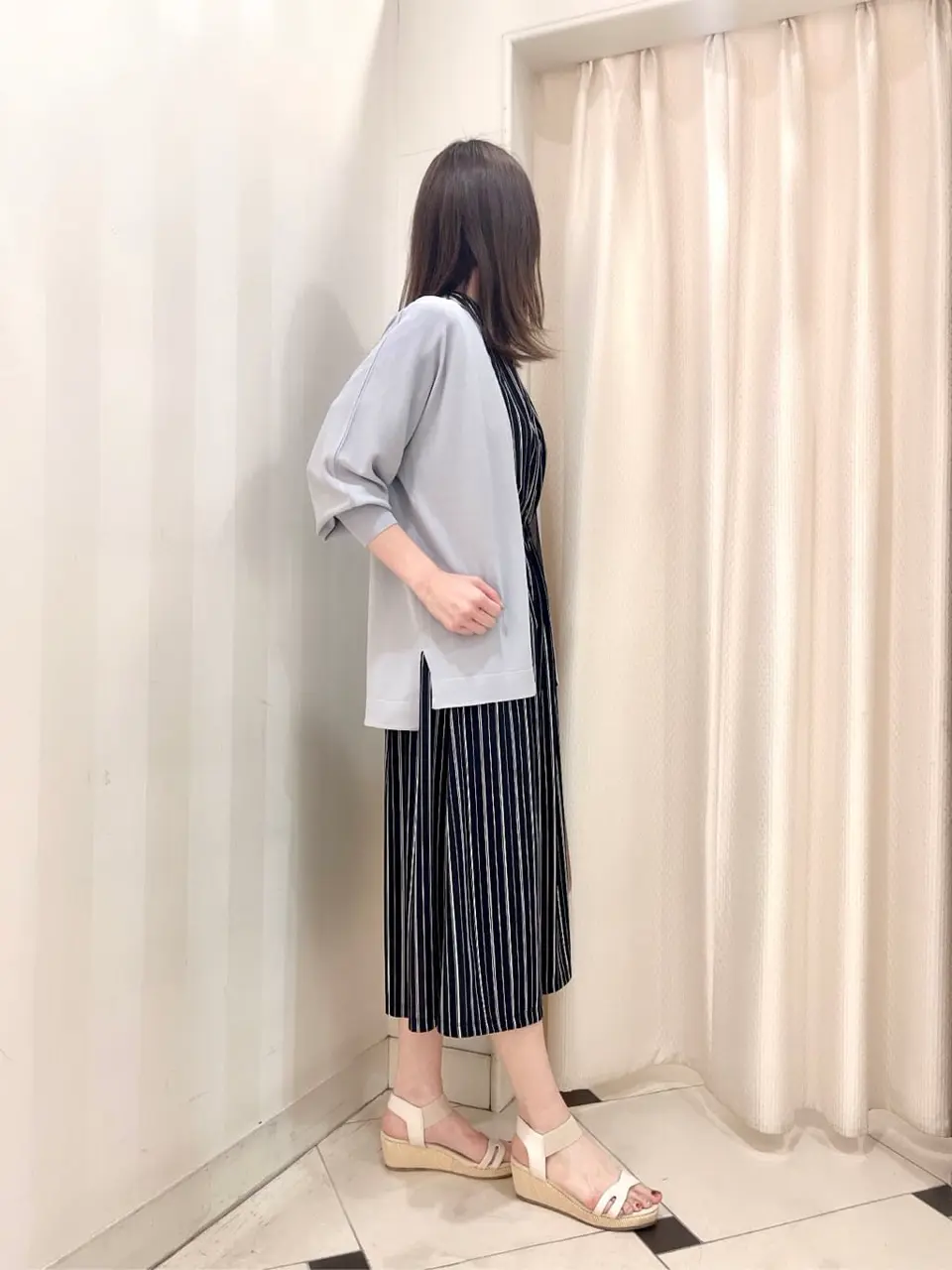 ANY SIS 金井 コーディネート画像