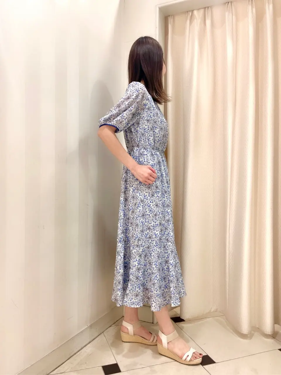 ANY SIS 金井 コーディネート画像