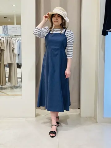 ANY SIS 川根　彩 コーディネート画像