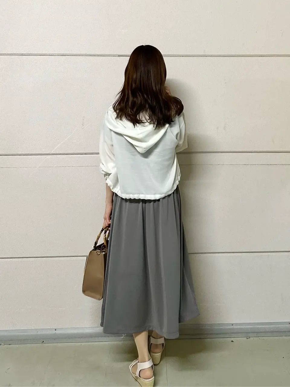 ANY SIS みぃ コーディネート画像