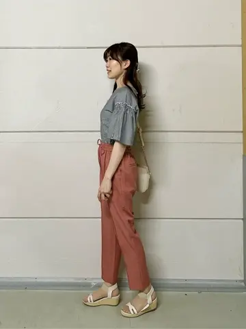 ANY SIS みぃ コーディネート画像