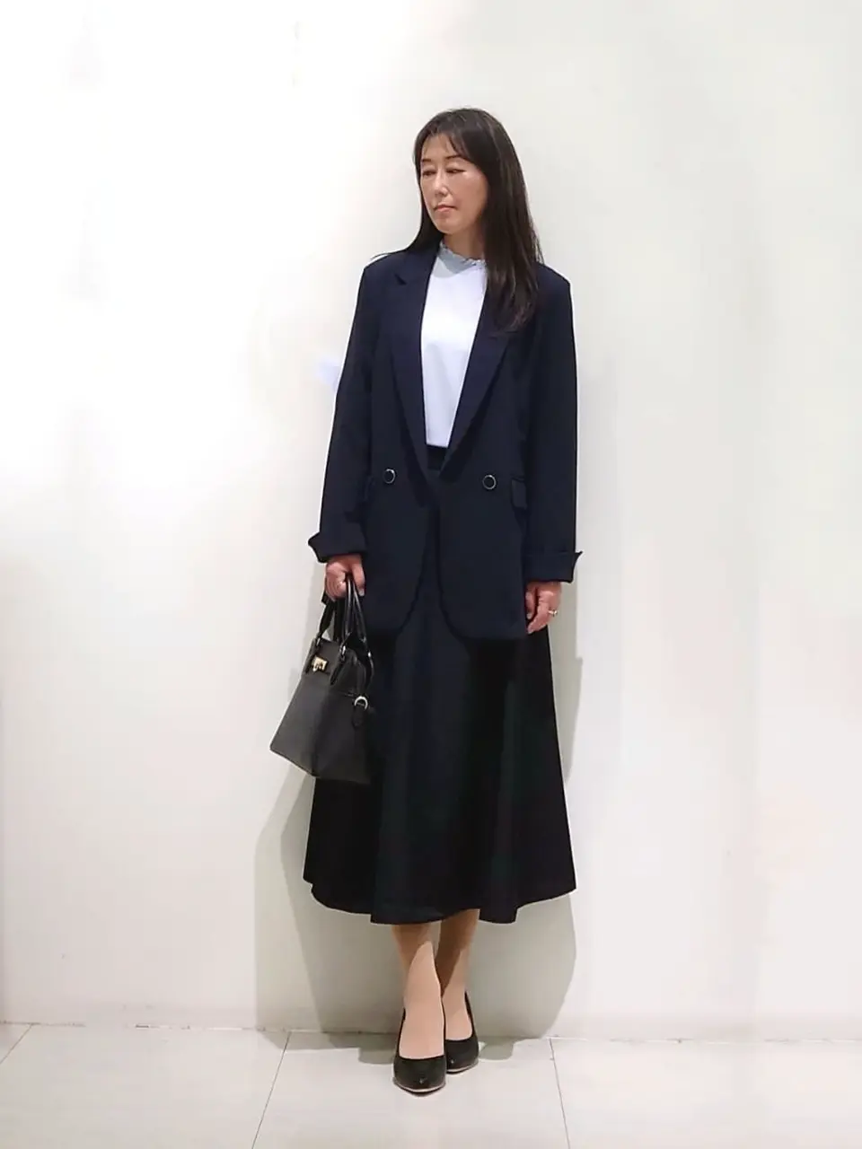 ANY SIS スタッフ コーディネート画像