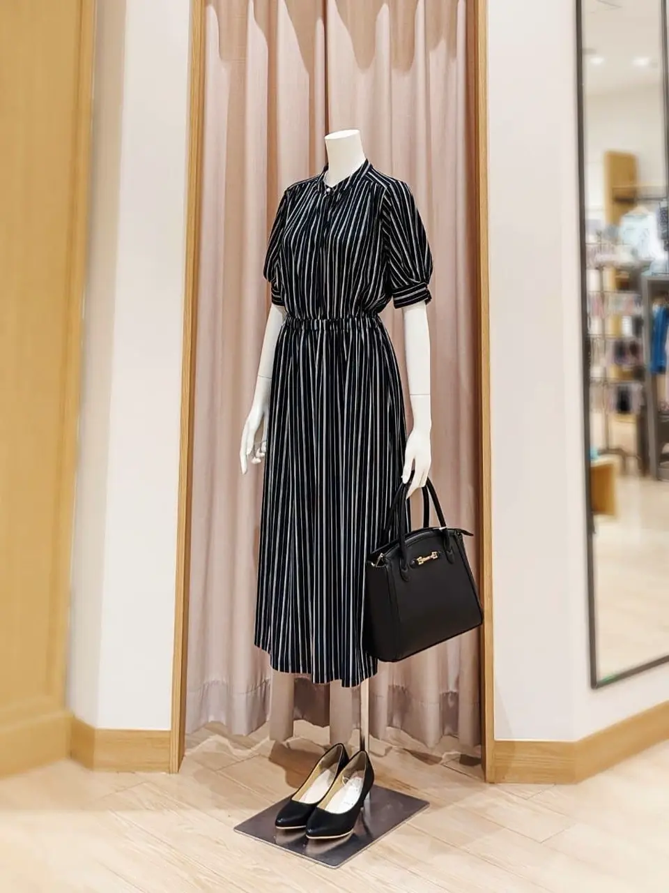 ANY SIS 岩田 コーディネート画像