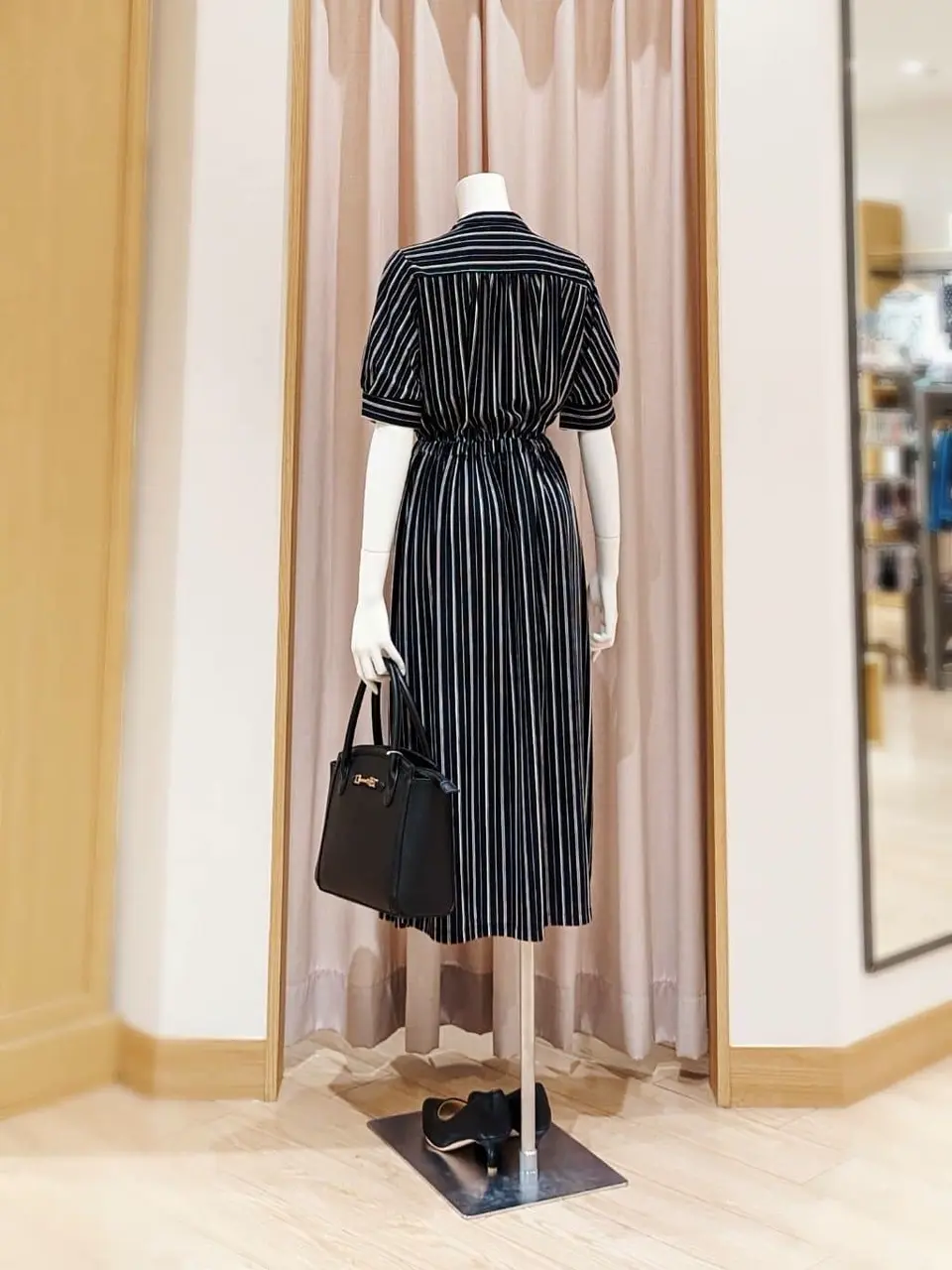 ANY SIS 岩田 コーディネート画像