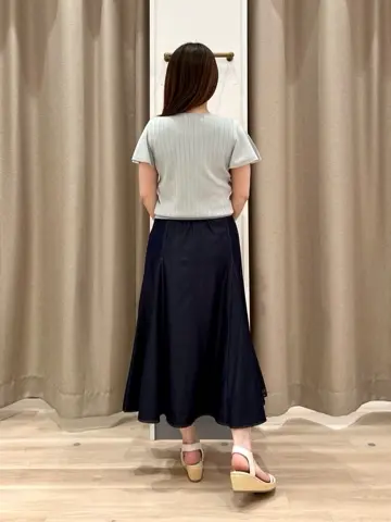 ANY SIS 瀬野 コーディネート画像