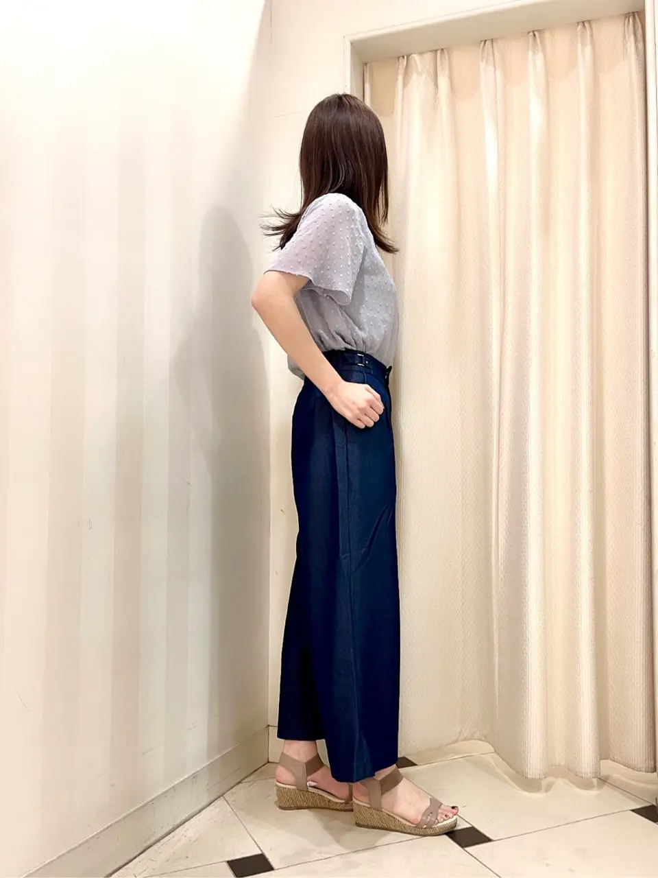 ANY SIS 金井 コーディネート画像