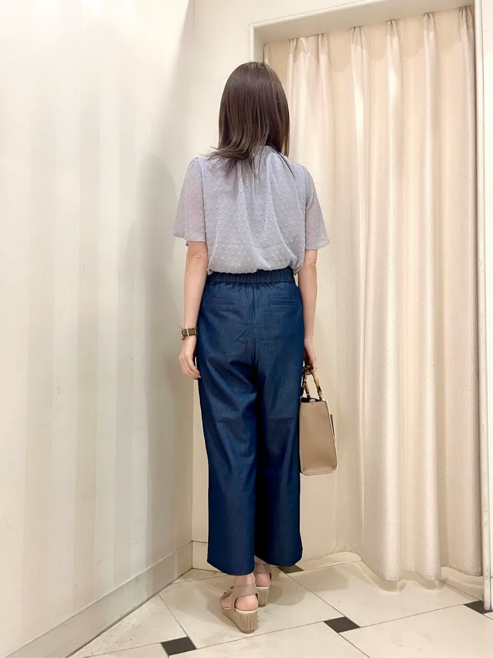 ANY SIS 金井 コーディネート画像