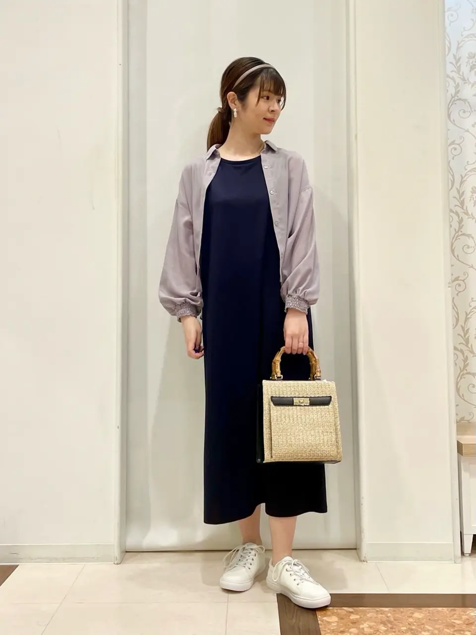 ANY SIS スタッフ コーディネート画像