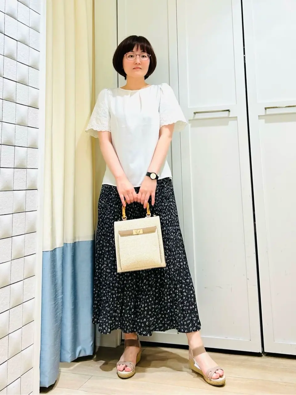 ANY SIS スタッフ コーディネート画像