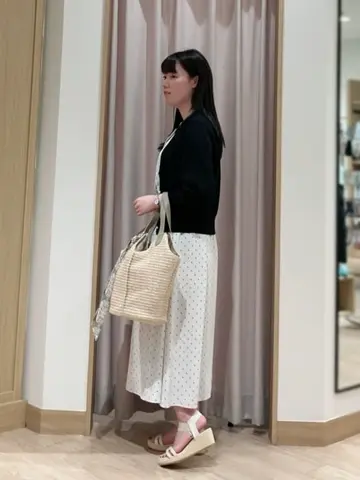 ANY SIS 濱口 コーディネート画像