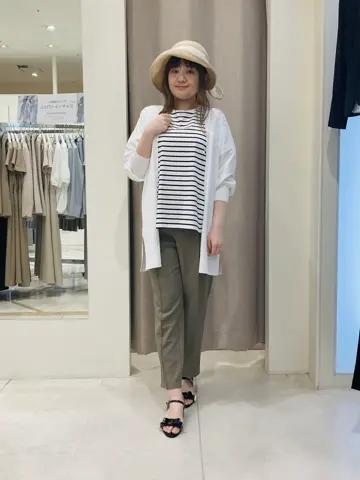 ANY SIS 川根　彩 コーディネート画像