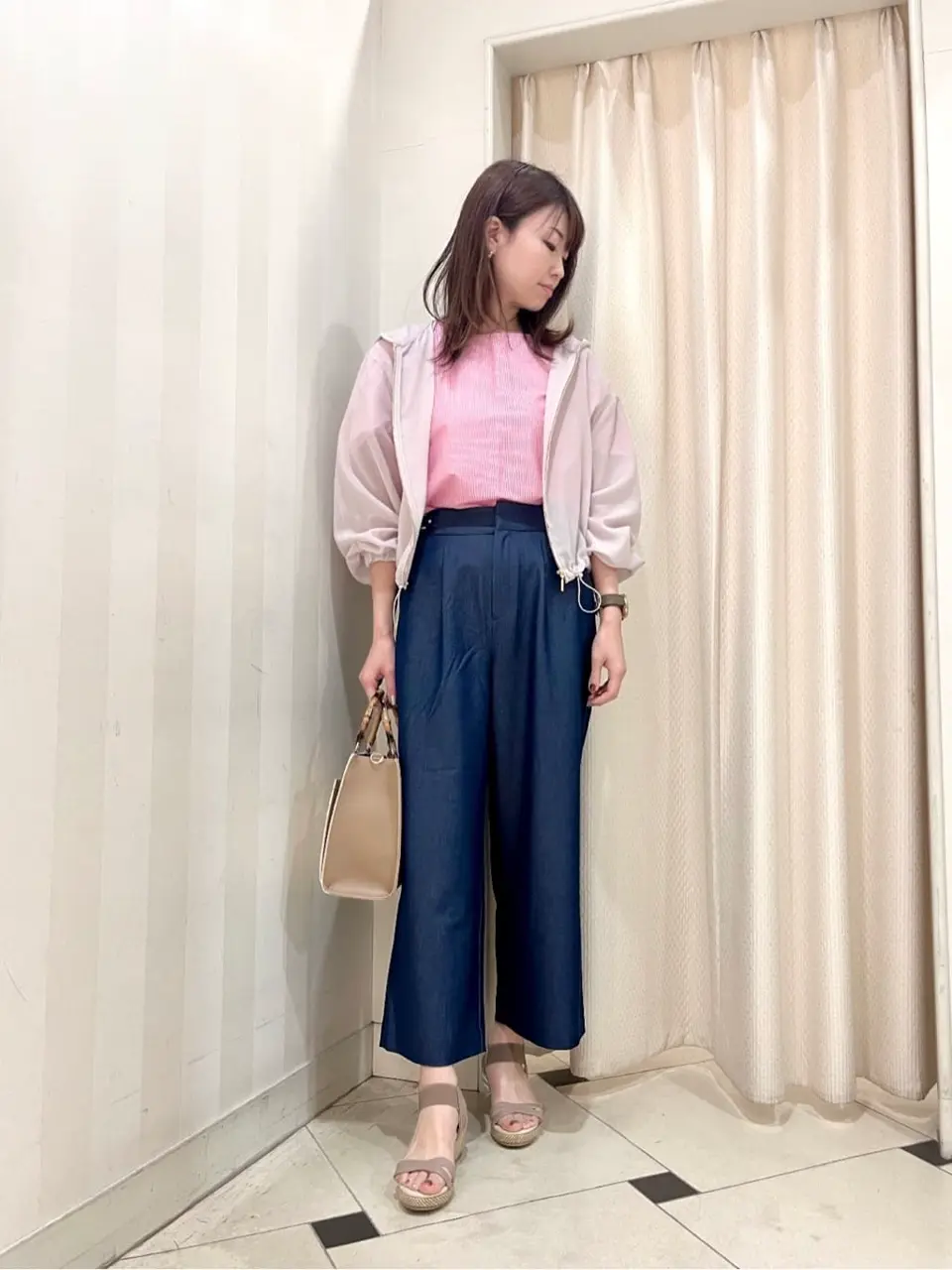  金井 コーディネート画像