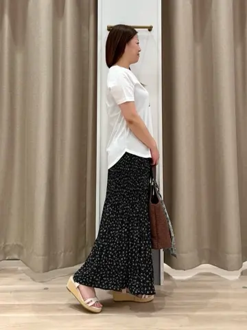 ANY SIS 瀬野 コーディネート画像