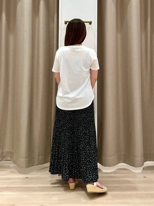 ANY SIS 瀬野 コーディネート画像