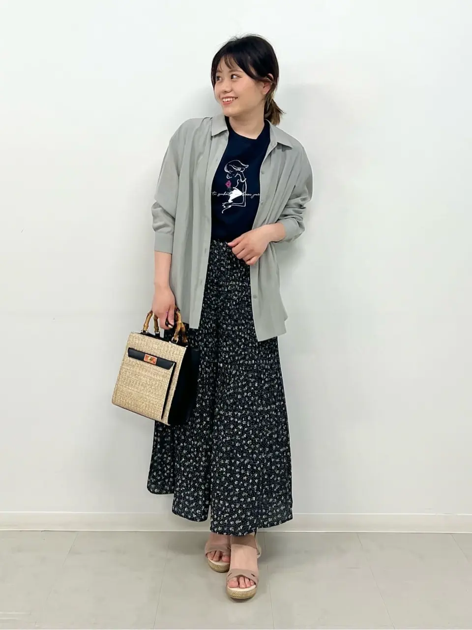  浅倉 コーディネート画像