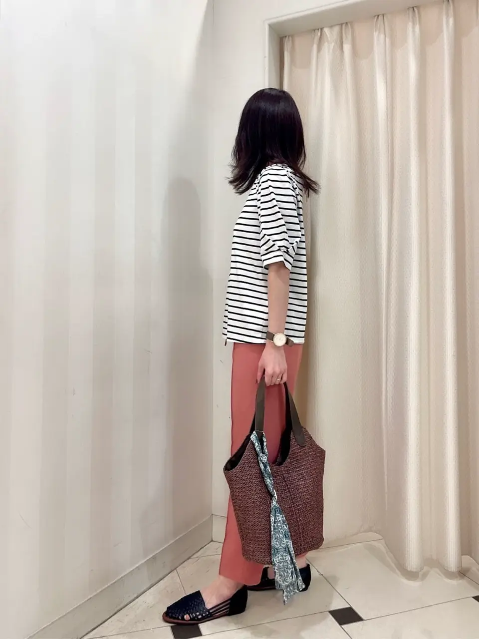 ANY SIS 金井 コーディネート画像