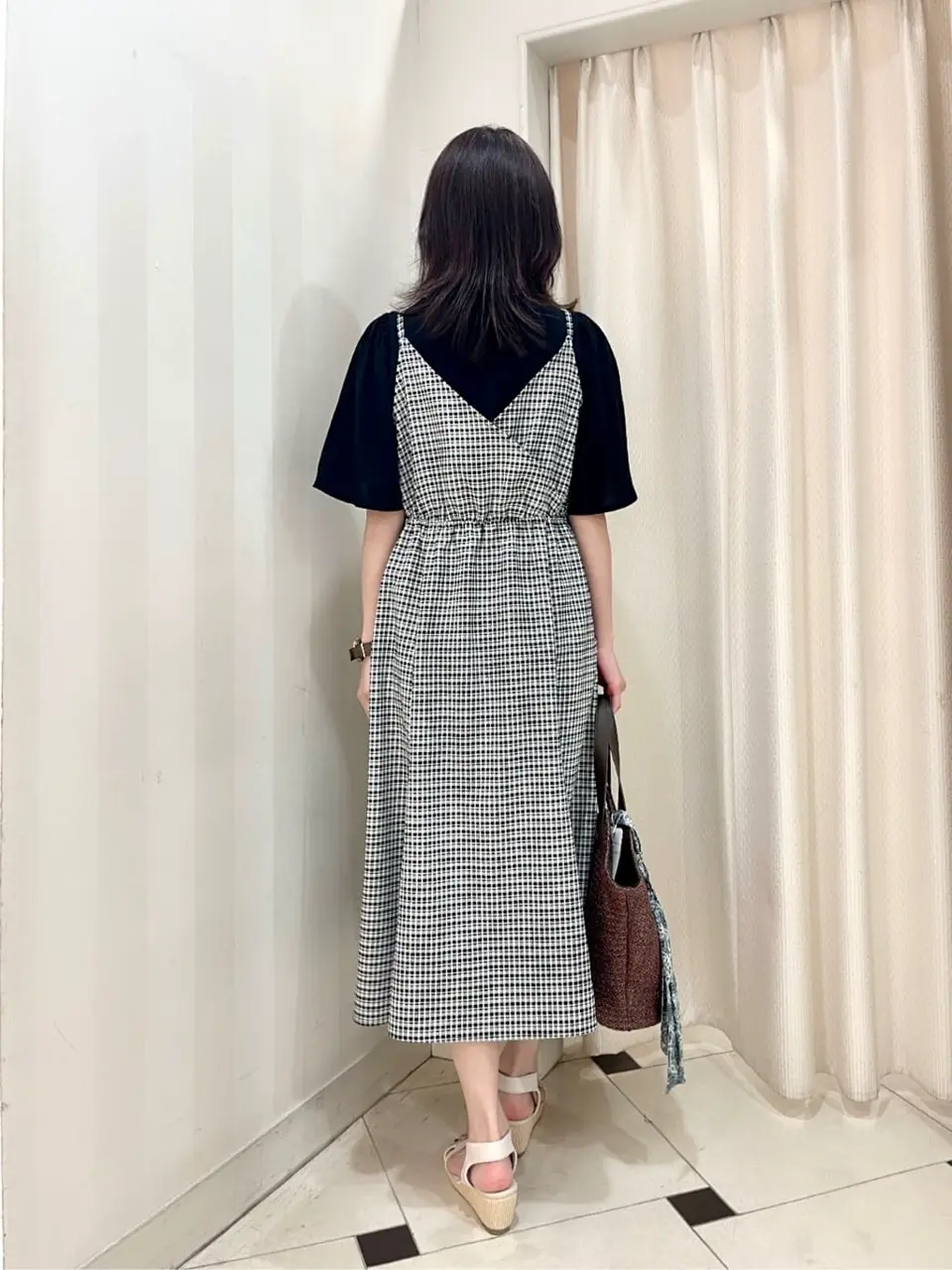 ANY SIS 金井 コーディネート画像