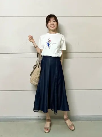 ANY SIS みぃ コーディネート画像