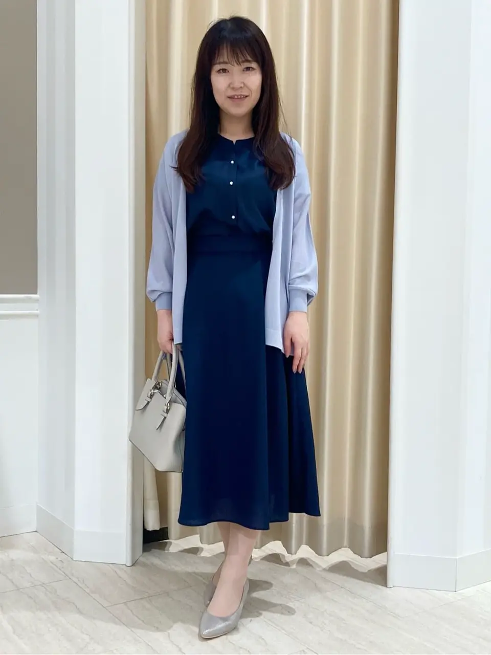 ANY SIS スタッフ コーディネート画像