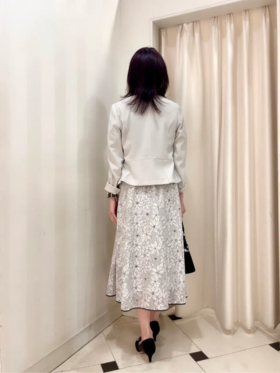 ANY SIS 金井 コーディネート画像