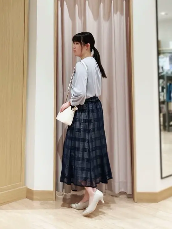 ANY SIS 濱口 コーディネート画像