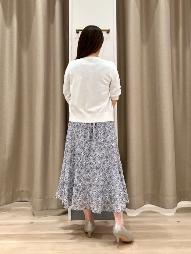 ANY SIS 瀬野 コーディネート画像