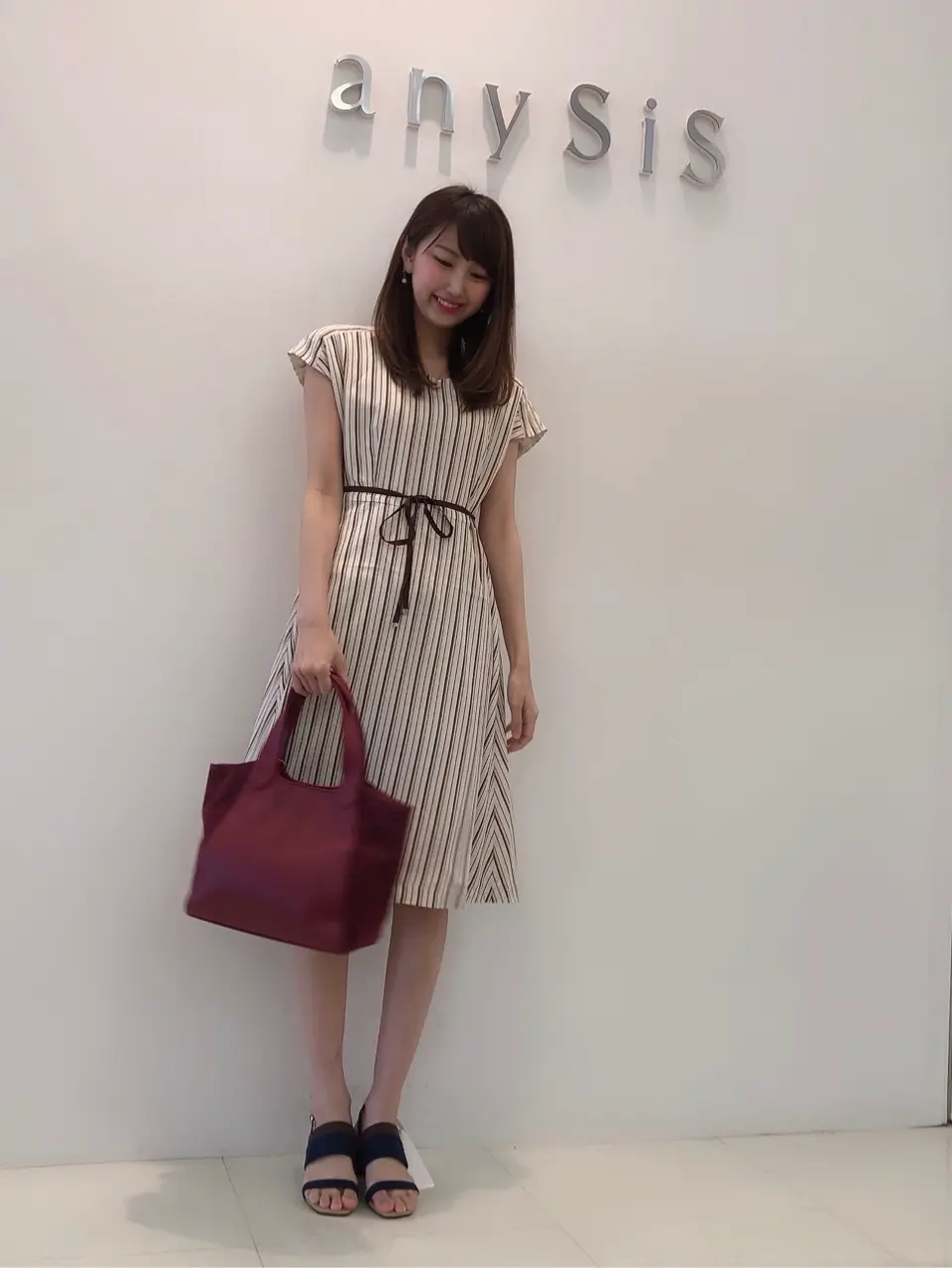 ANY SIS スタッフ コーディネート画像