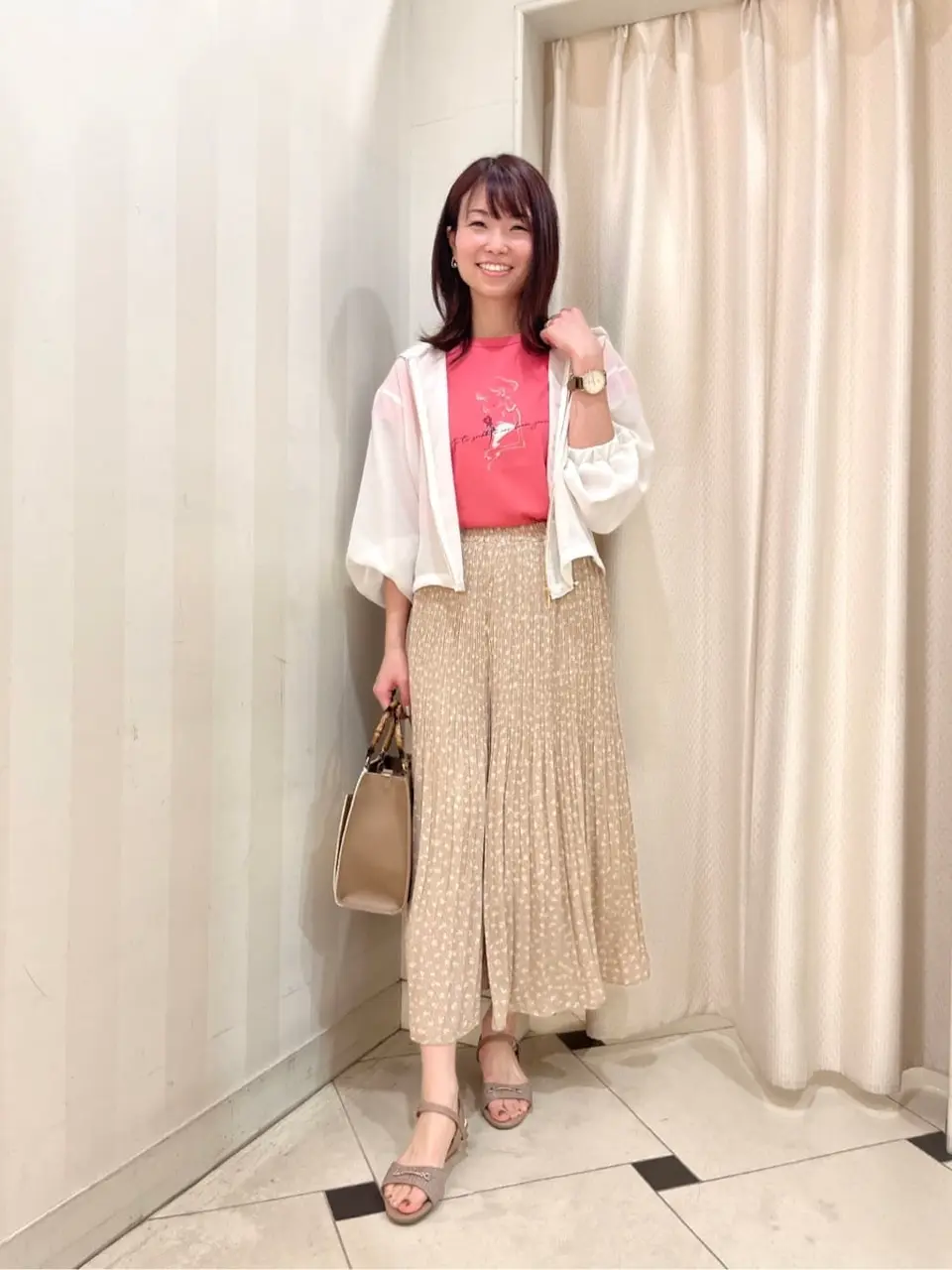  金井 コーディネート画像