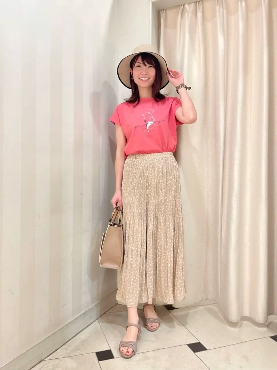 ANY SIS 金井 コーディネート画像