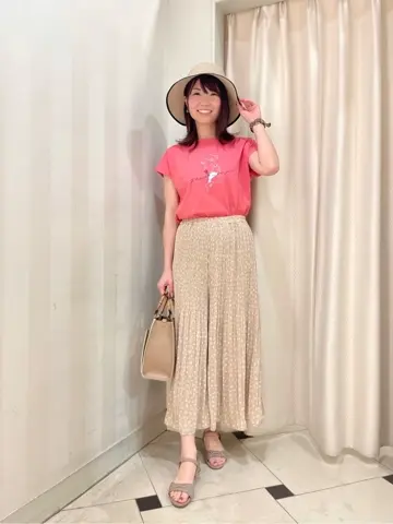 ANY SIS 金井 コーディネート画像