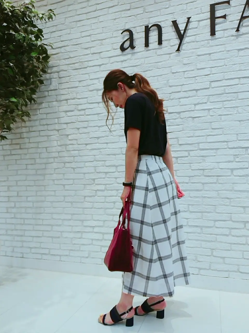 ANY SIS 東海林 コーディネート画像