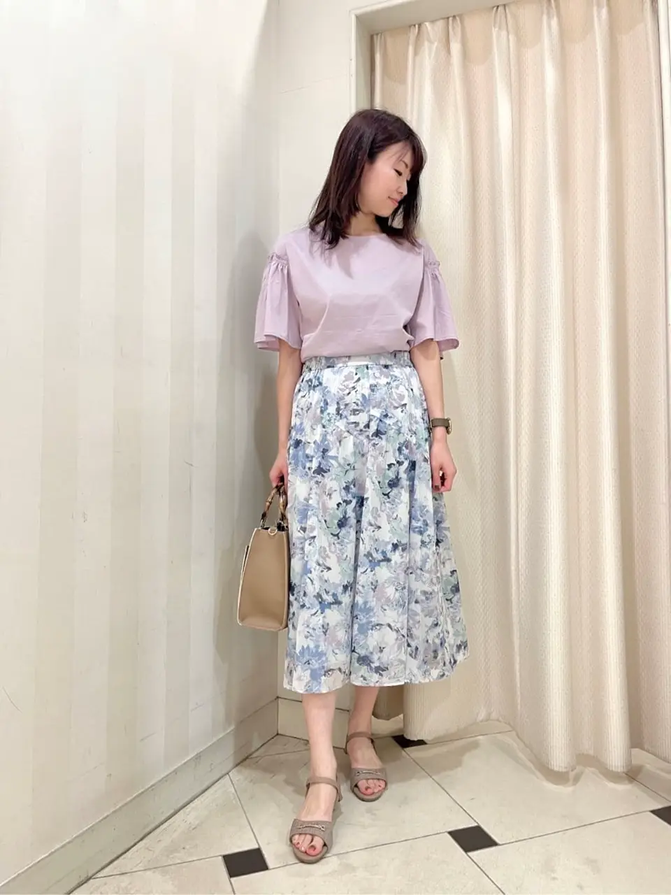 ANY SIS 金井 コーディネート画像