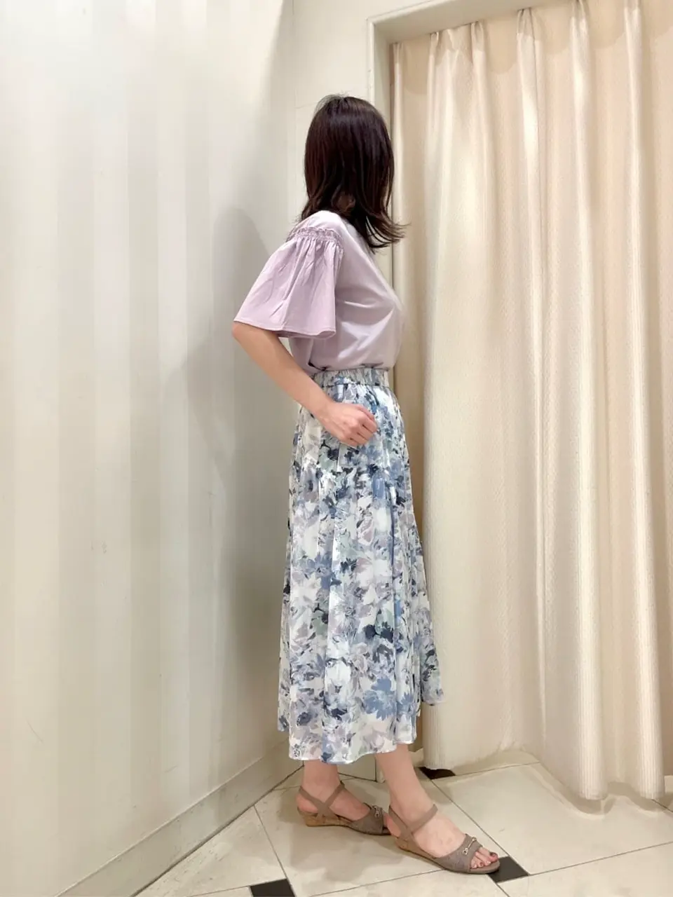 ANY SIS 金井 コーディネート画像