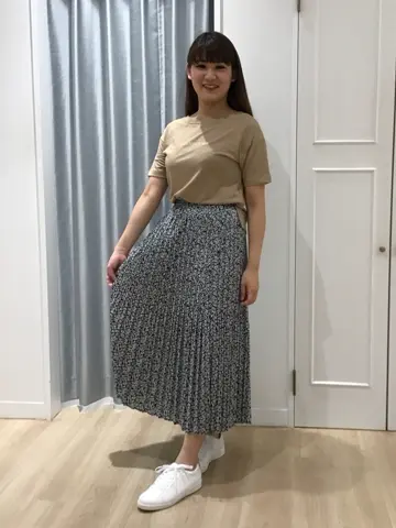 ANY SIS 寺嶋 コーディネート画像