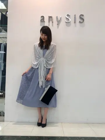 ANY SIS スタッフ コーディネート画像