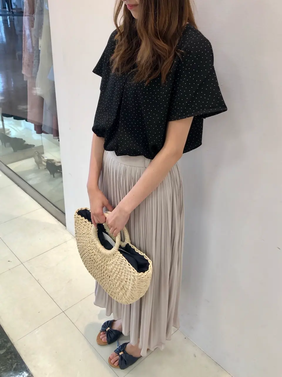 ANY SIS スタッフ コーディネート画像