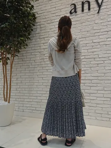 ANY SIS 東海林 コーディネート画像